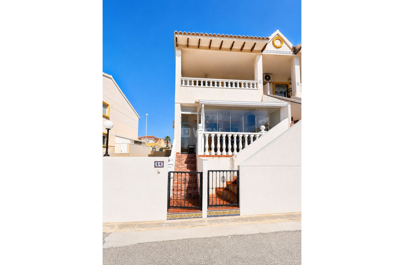 Odsprzedaż - Mieszkanie w bloku - Cabo Roig - Costa Blanca