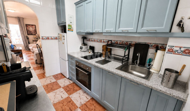 Odsprzedaż - Mieszkanie w bloku - Cabo Roig - Costa Blanca