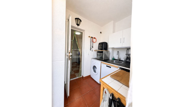 Odsprzedaż - Mieszkanie w bloku - Cabo Roig - Costa Blanca