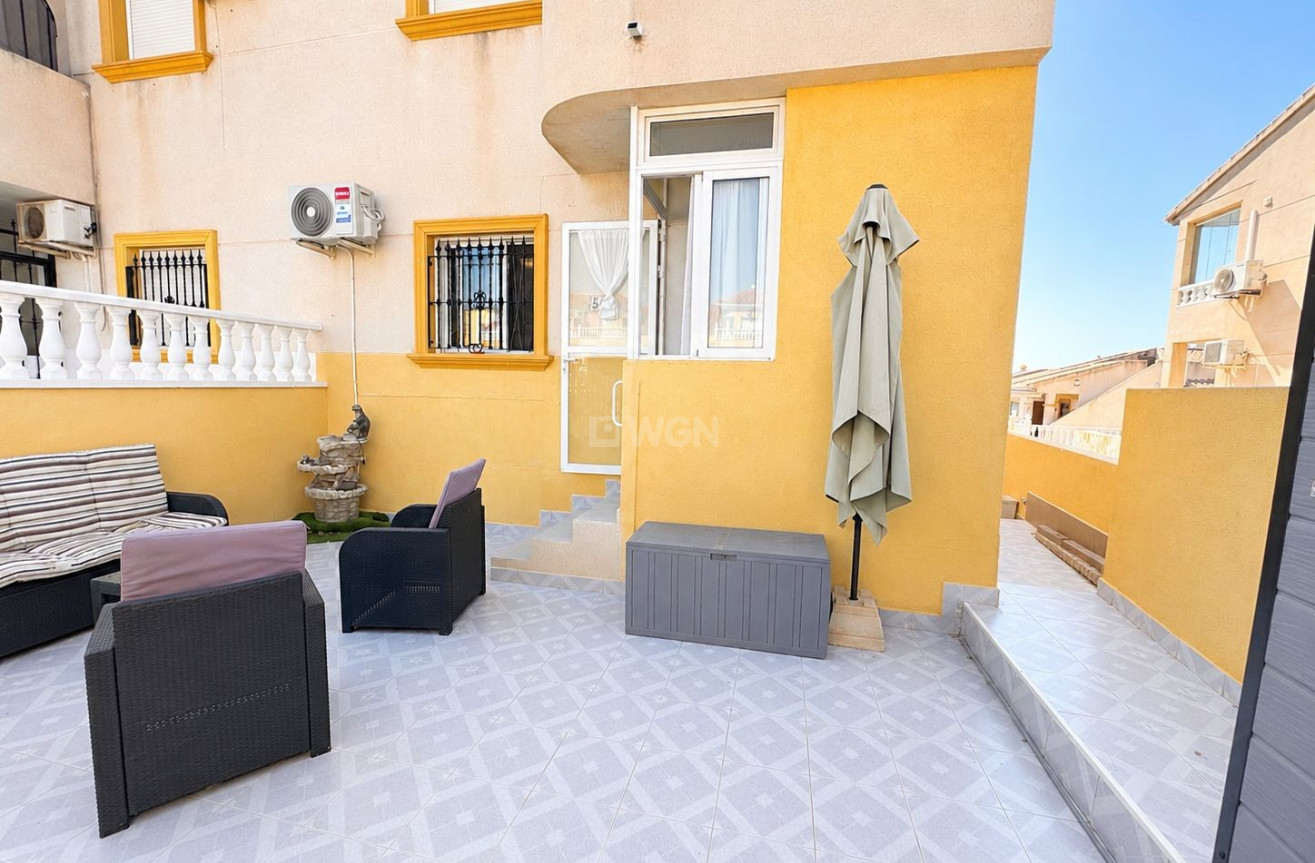 Odsprzedaż - Mieszkanie w bloku - Cabo Roig - Costa Blanca