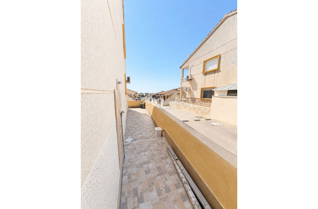 Odsprzedaż - Mieszkanie w bloku - Cabo Roig - Costa Blanca
