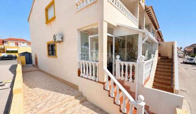 Odsprzedaż - Mieszkanie w bloku - Cabo Roig - Costa Blanca