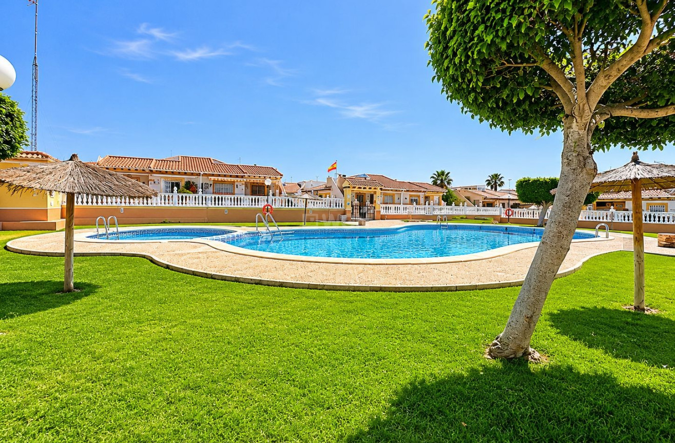 Odsprzedaż - Mieszkanie w bloku - Cabo Roig - Costa Blanca