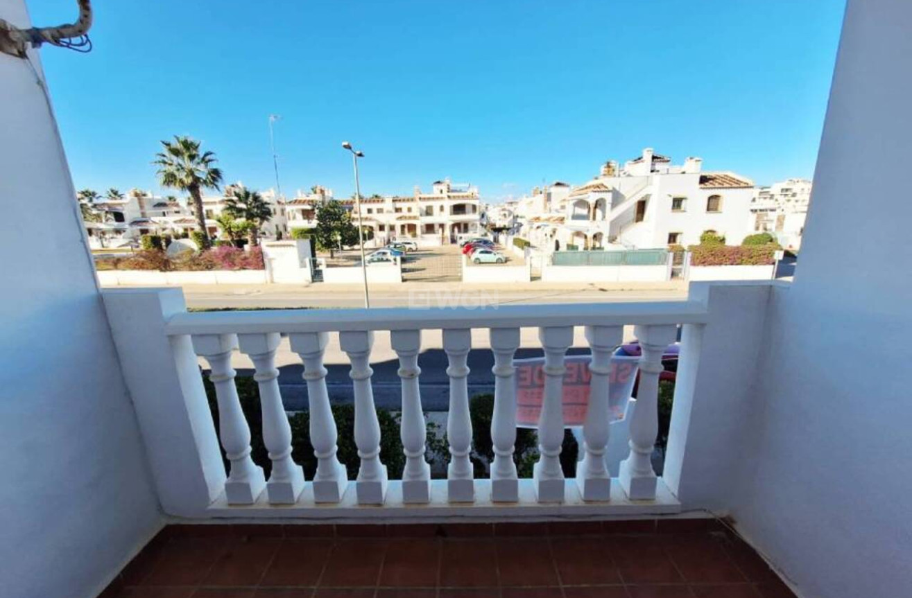 Odsprzedaż - Mieszkanie w bloku - Villamartin - Costa Blanca