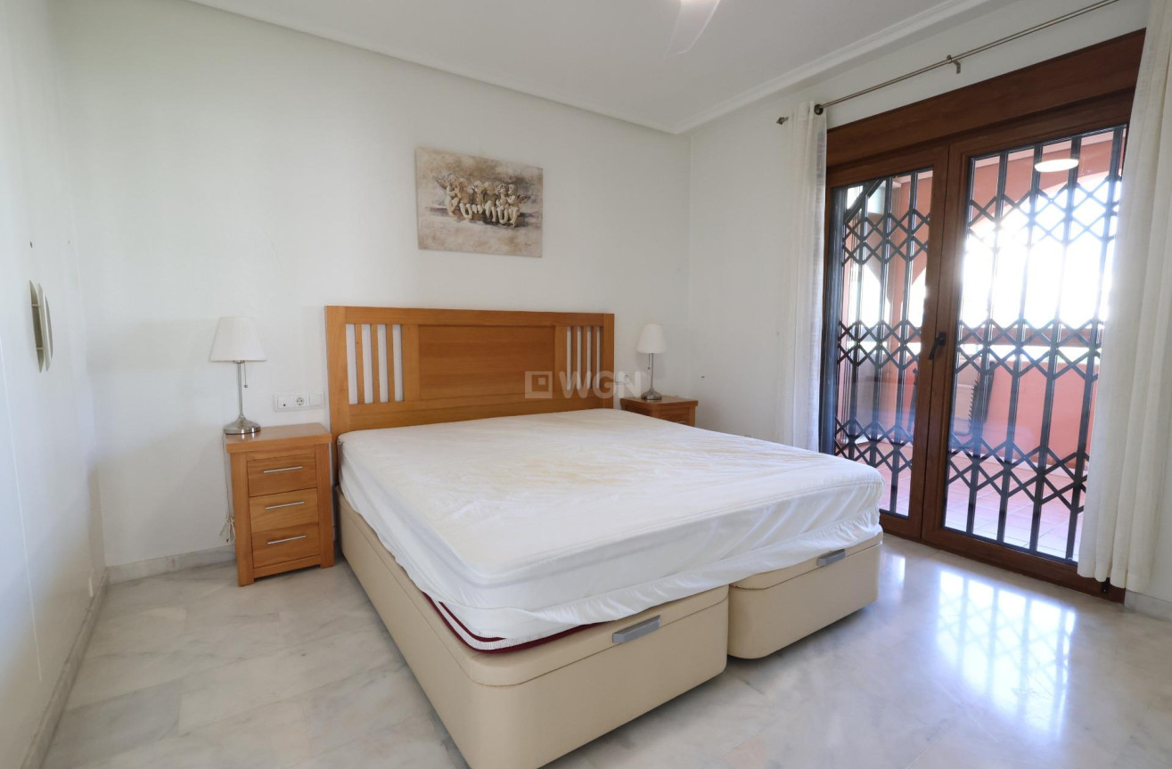 Odsprzedaż - Mieszkanie w bloku - Orihuela Costa - Costa Blanca