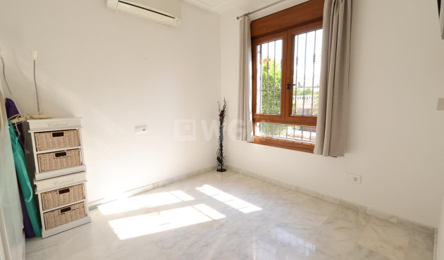 Odsprzedaż - Mieszkanie w bloku - Orihuela Costa - Costa Blanca