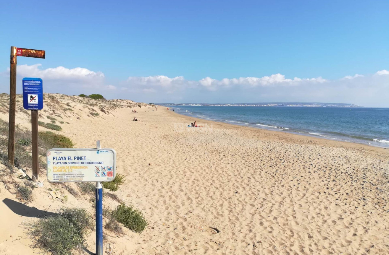 Odsprzedaż - Kamienica - San Fulgencio - La Marina