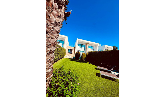 Odsprzedaż - Kamienica - Orihuela Costa - Villamartín