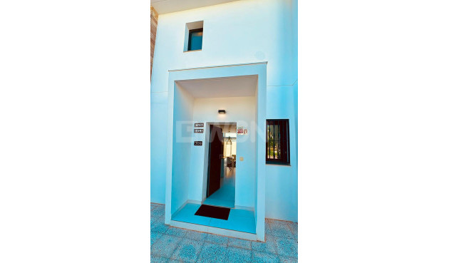 Odsprzedaż - Kamienica - Orihuela Costa - Villamartín