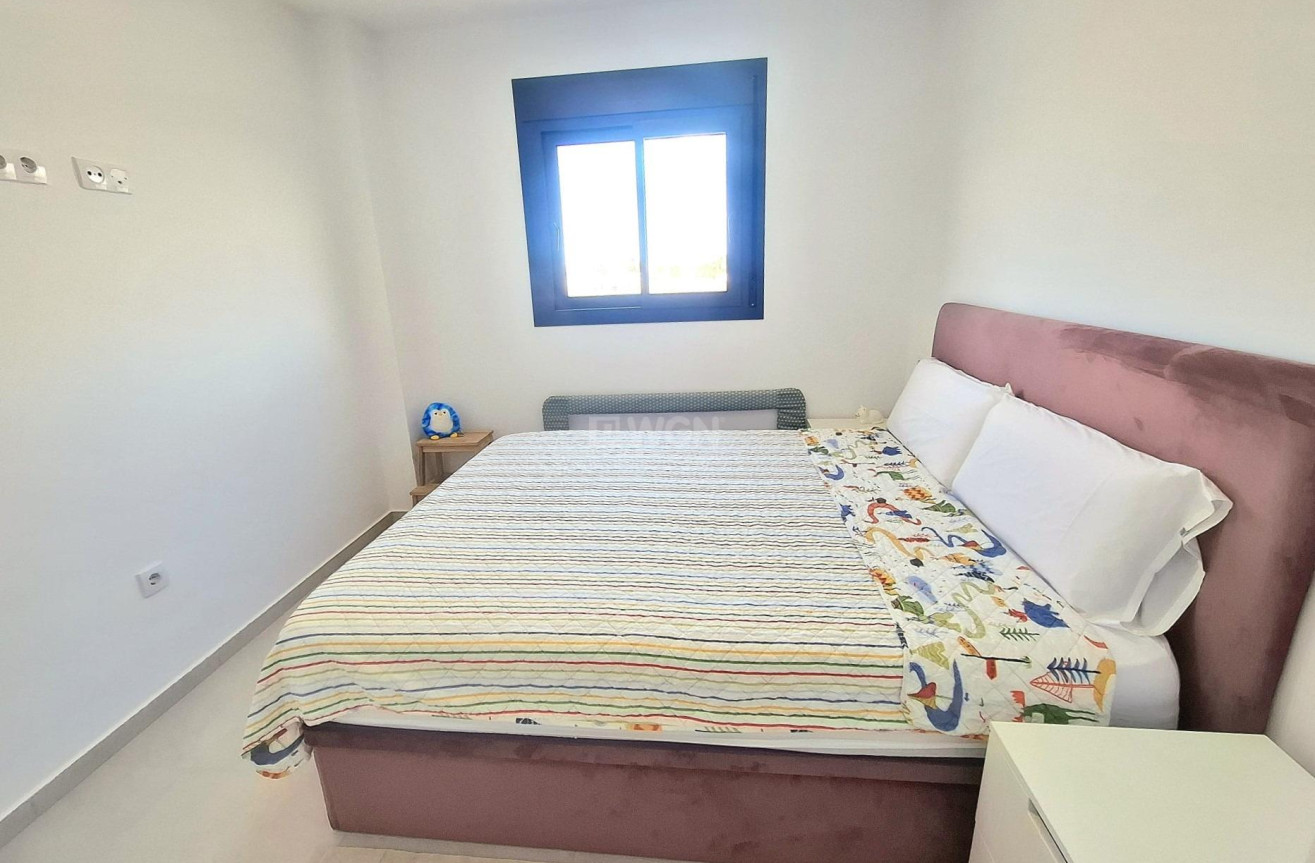 Odsprzedaż - Mieszkanie w bloku - Orihuela Costa - Villamartín