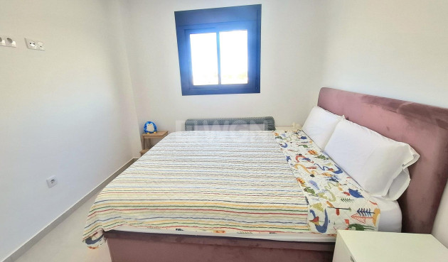 Odsprzedaż - Mieszkanie w bloku - Orihuela Costa - Villamartín
