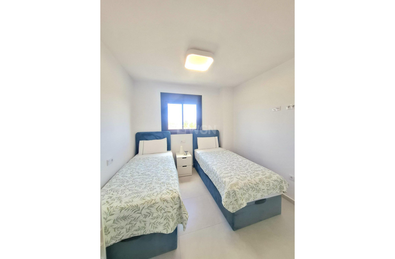 Odsprzedaż - Mieszkanie w bloku - Orihuela Costa - Villamartín