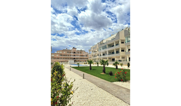 Odsprzedaż - Mieszkanie w bloku - Orihuela Costa - Villamartín