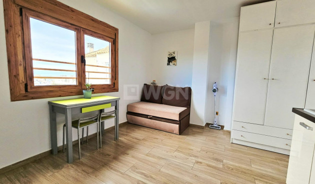 Odsprzedaż - Mieszkanie w bloku - Torrevieja - Nueva Torrevieja