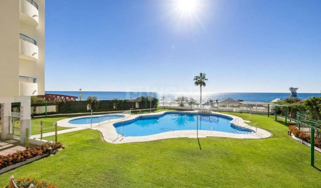 Odsprzedaż - Daszek - Marbella - Playa Bajadilla-puertos