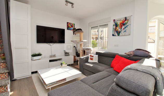Resale - Townhouse - Villamartin - Costa Blanca