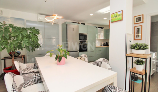 Resale - Townhouse - Villamartin - Costa Blanca