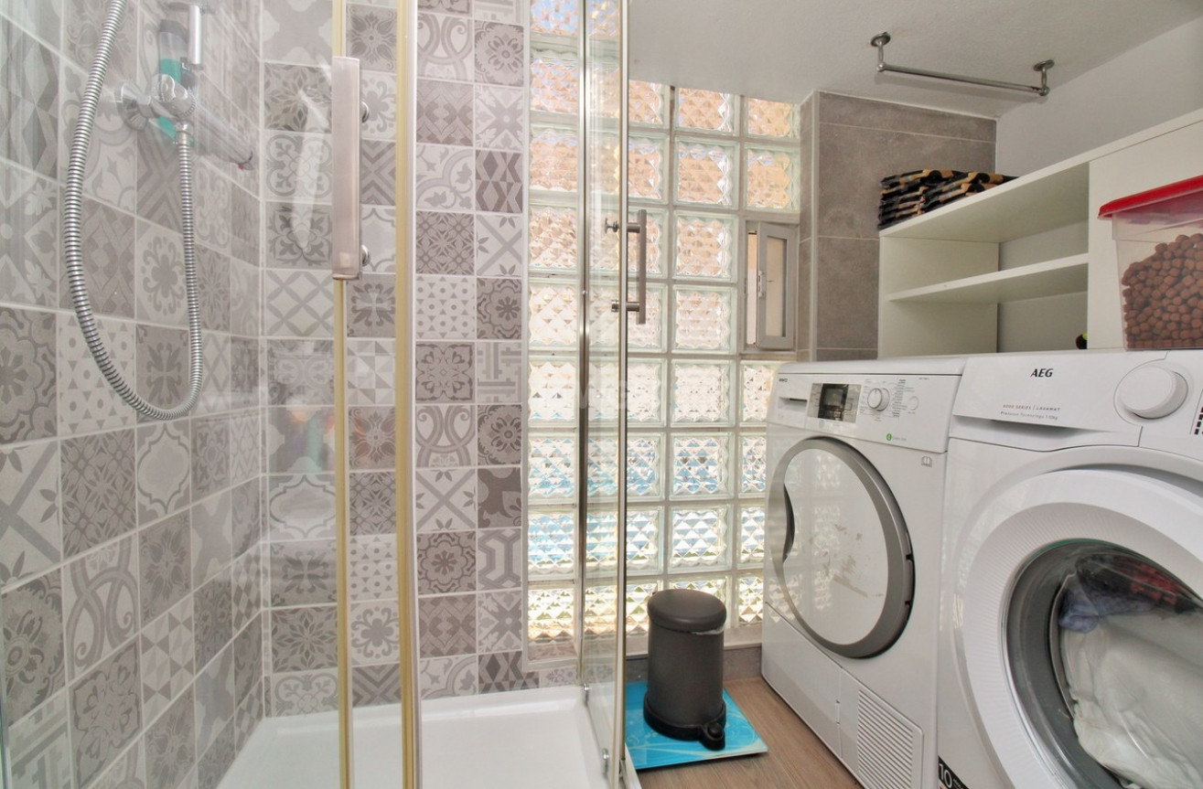 Resale - Townhouse - Villamartin - Costa Blanca