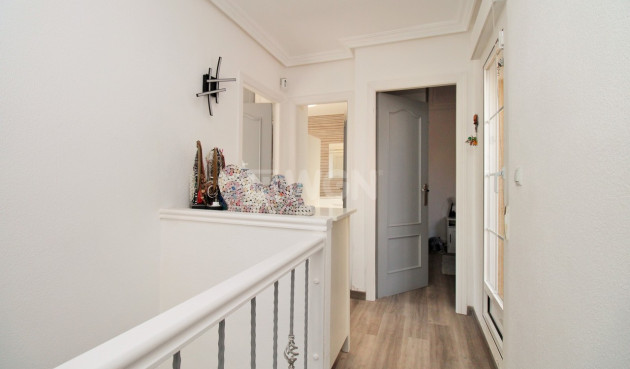 Resale - Townhouse - Villamartin - Costa Blanca