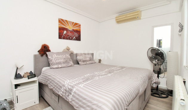 Resale - Townhouse - Villamartin - Costa Blanca