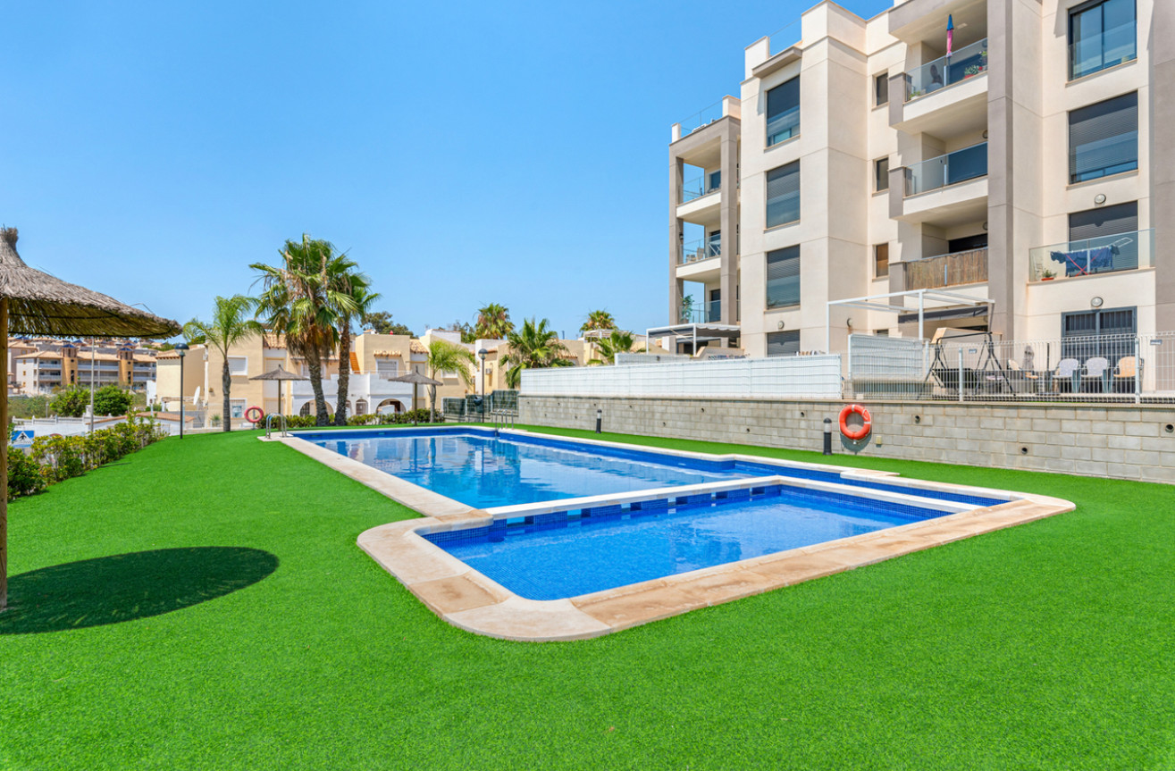 Reventa - Apartamento / piso - Villamartin - Costa Blanca