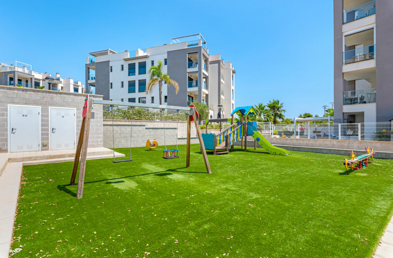 Reventa - Apartamento / piso - Villamartin - Costa Blanca