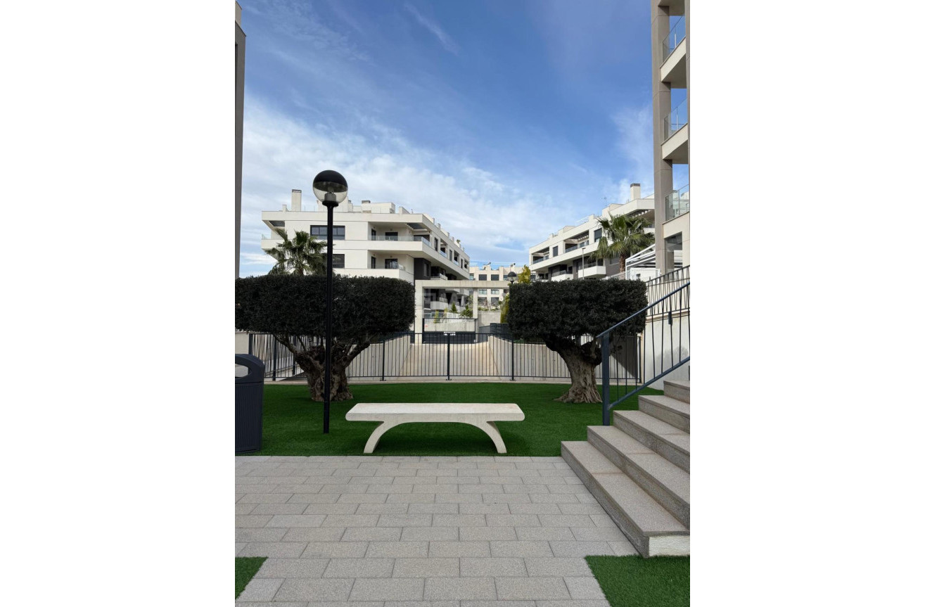 Reventa - Apartamento / piso - Villamartin - Costa Blanca