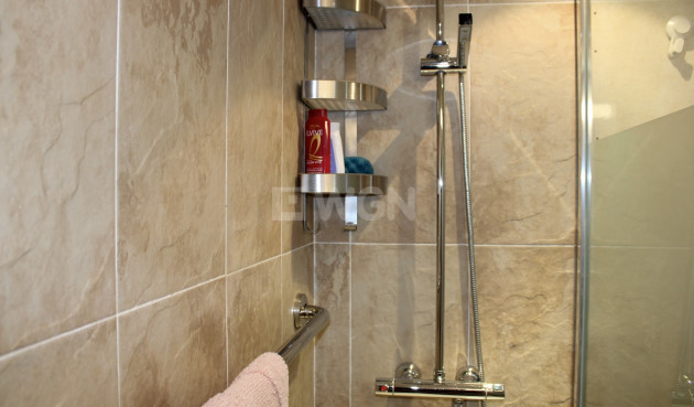 Resale - Apartment / flat - Torrox Costa - Costa del Sol