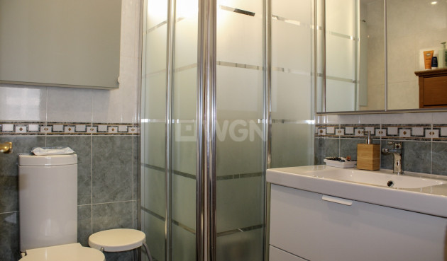 Resale - Apartment / flat - Torrox Costa - Costa del Sol
