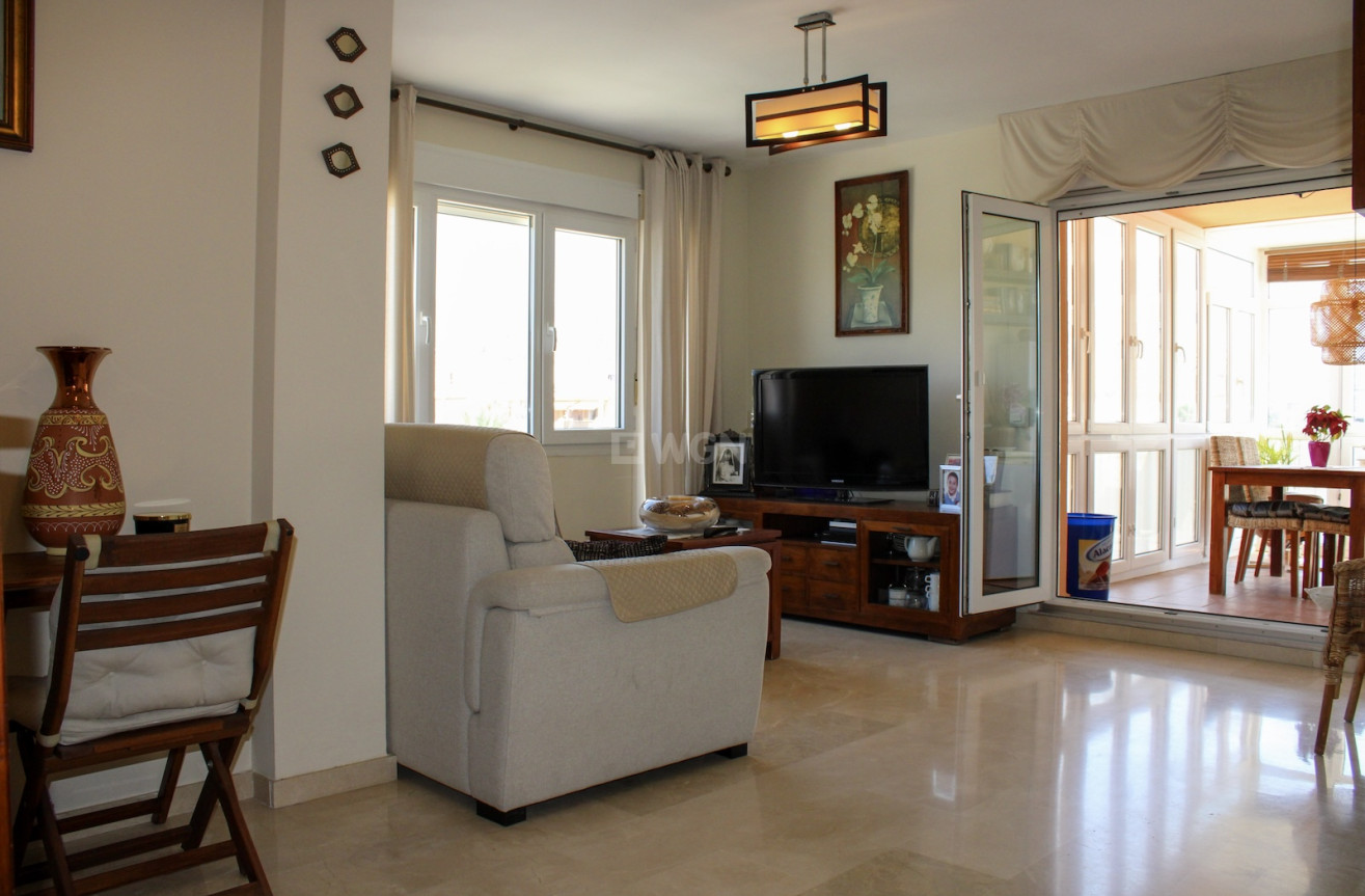 Resale - Apartment / flat - Torrox Costa - Costa del Sol