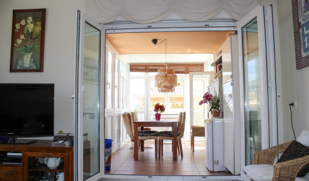 Resale - Apartment / flat - Torrox Costa - Costa del Sol