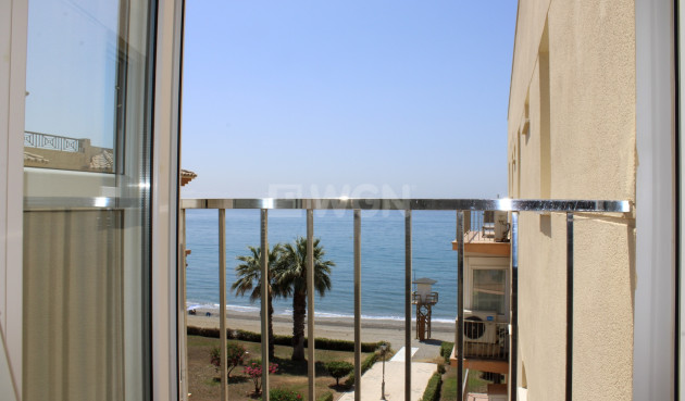 Resale - Apartment / flat - Torrox Costa - Costa del Sol