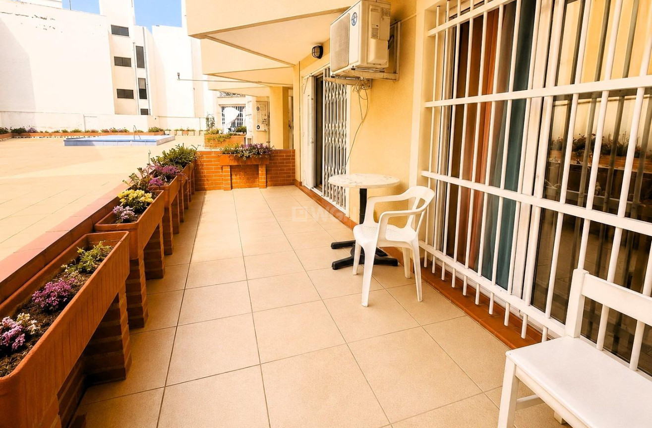 Wiederverkauf - Wohnung - Torrevieja - Playa del Cura