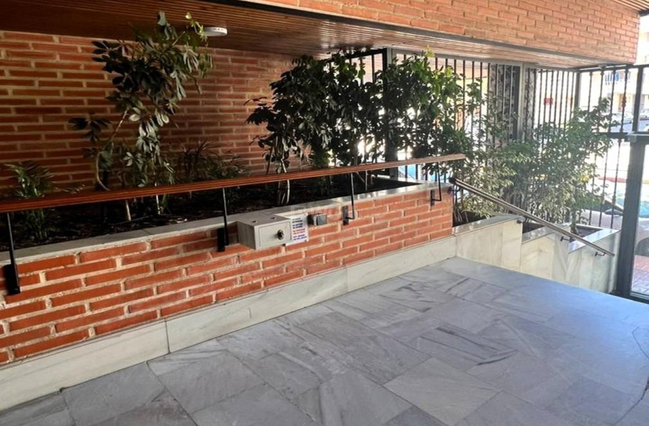 Wiederverkauf - Wohnung - Torrevieja - Playa del Cura