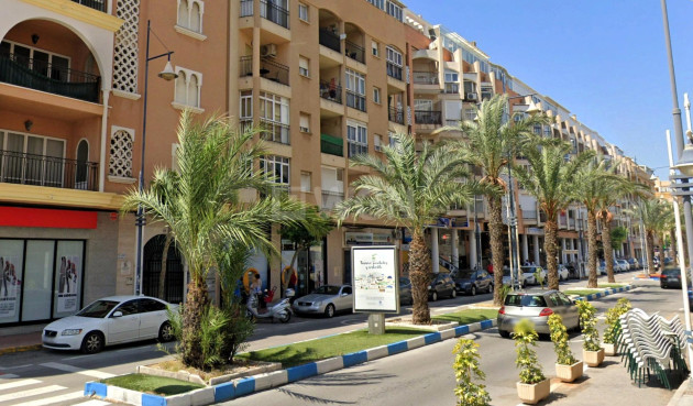Wiederverkauf - Wohnung - Torrevieja - Playa del Cura