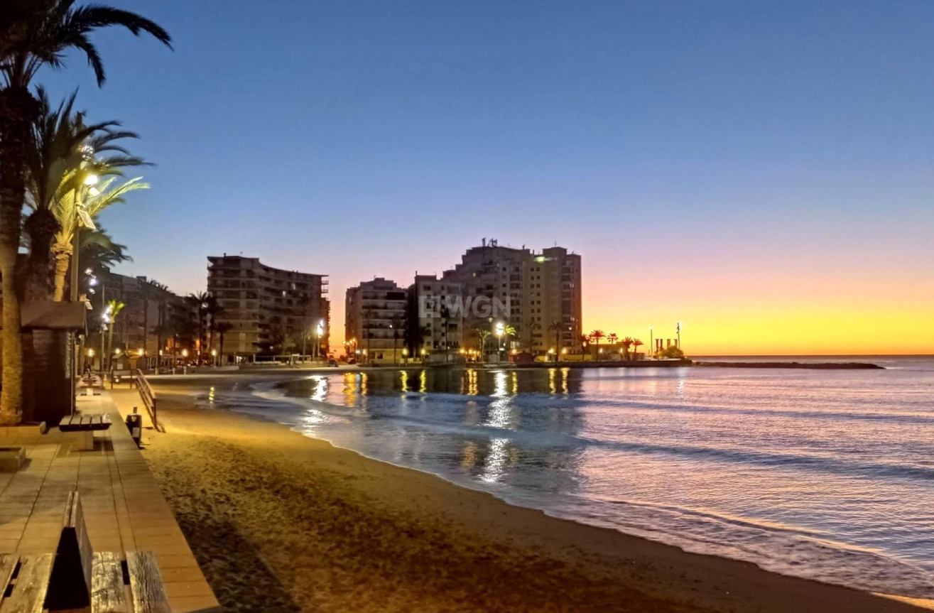 Wiederverkauf - Wohnung - Torrevieja - Playa del Cura