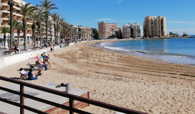 Wiederverkauf - Wohnung - Torrevieja - Playa del Cura