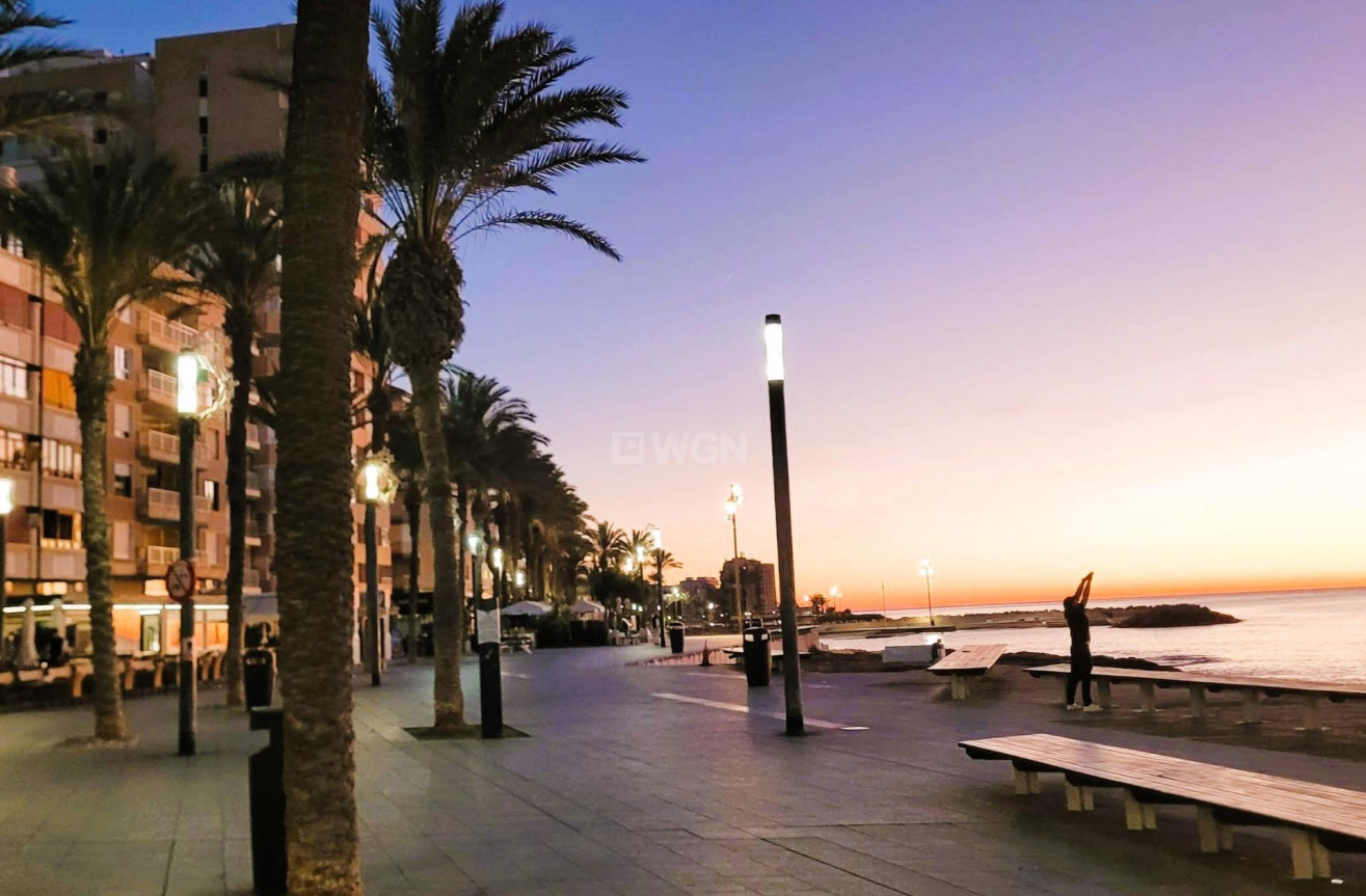 Wiederverkauf - Wohnung - Torrevieja - Playa del Cura