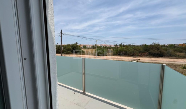 Wiederverkauf - Villa - Torrevieja - Torreta Florida