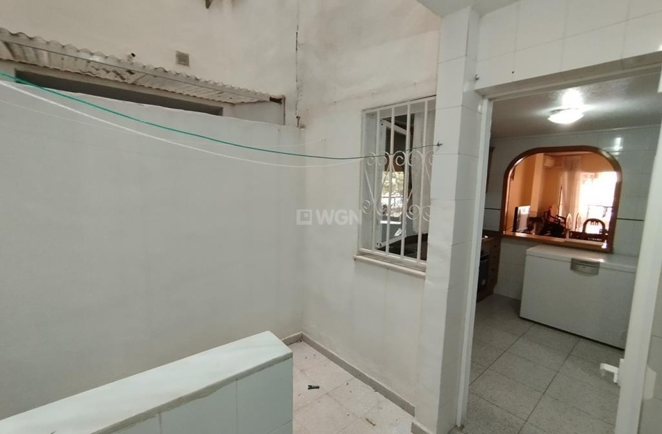 Odsprzedaż - Mieszkanie w bloku - Torrevieja - HABANERAS PLAZA SANTA MARIA