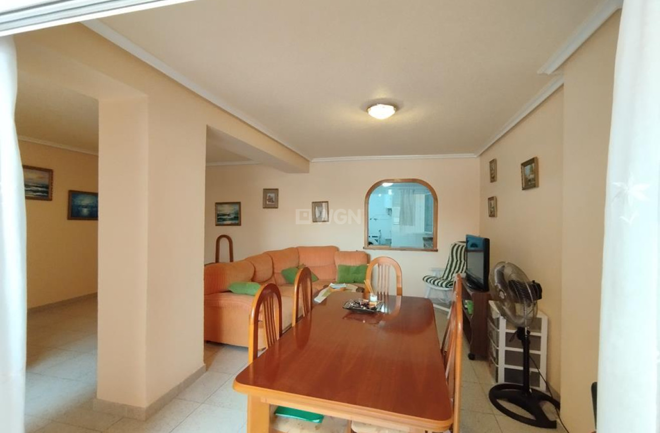 Odsprzedaż - Mieszkanie w bloku - Torrevieja - HABANERAS PLAZA SANTA MARIA