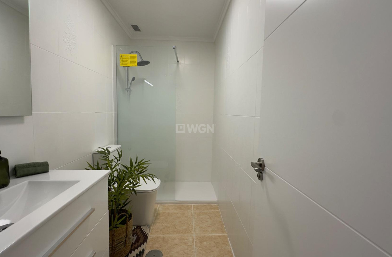 Reventa - Apartamento / piso - Torrevieja - Centro