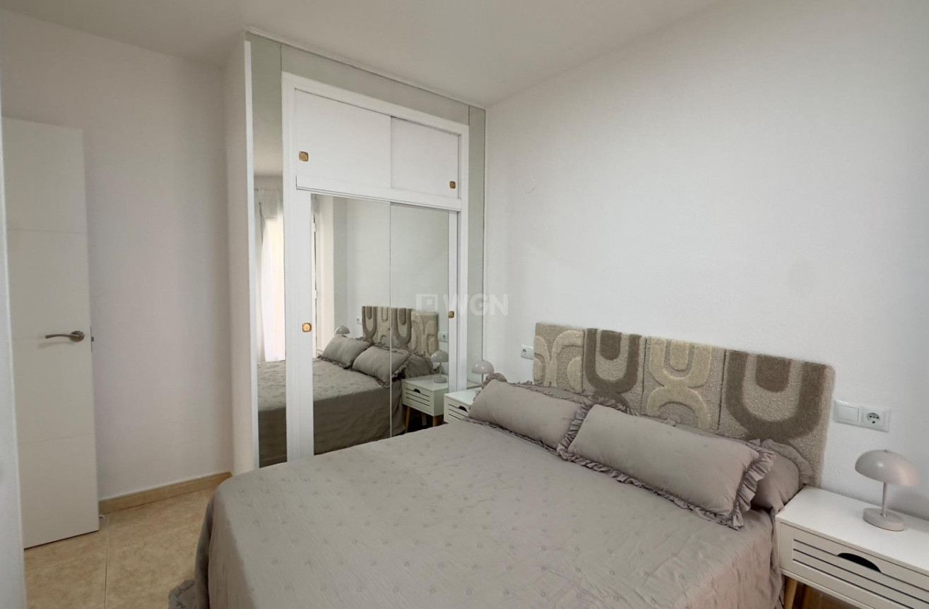 Reventa - Apartamento / piso - Torrevieja - Centro