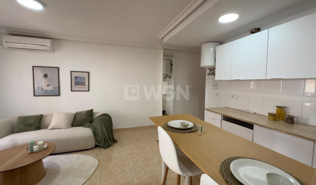 Reventa - Apartamento / piso - Torrevieja - Centro