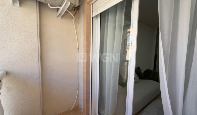 Reventa - Apartamento / piso - Torrevieja - Centro
