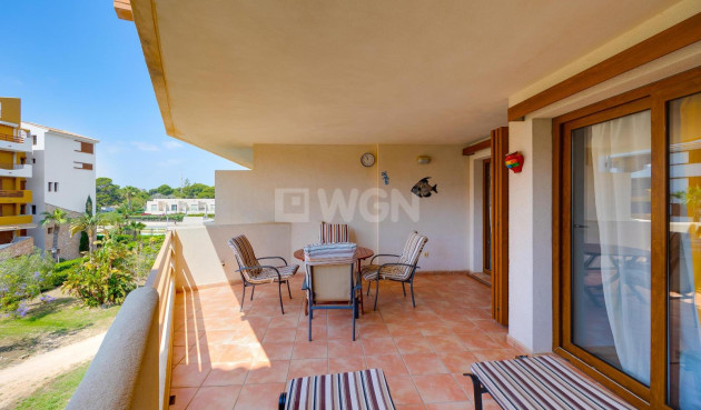 Odsprzedaż - Mieszkanie w bloku - Torrevieja - Punta Prima