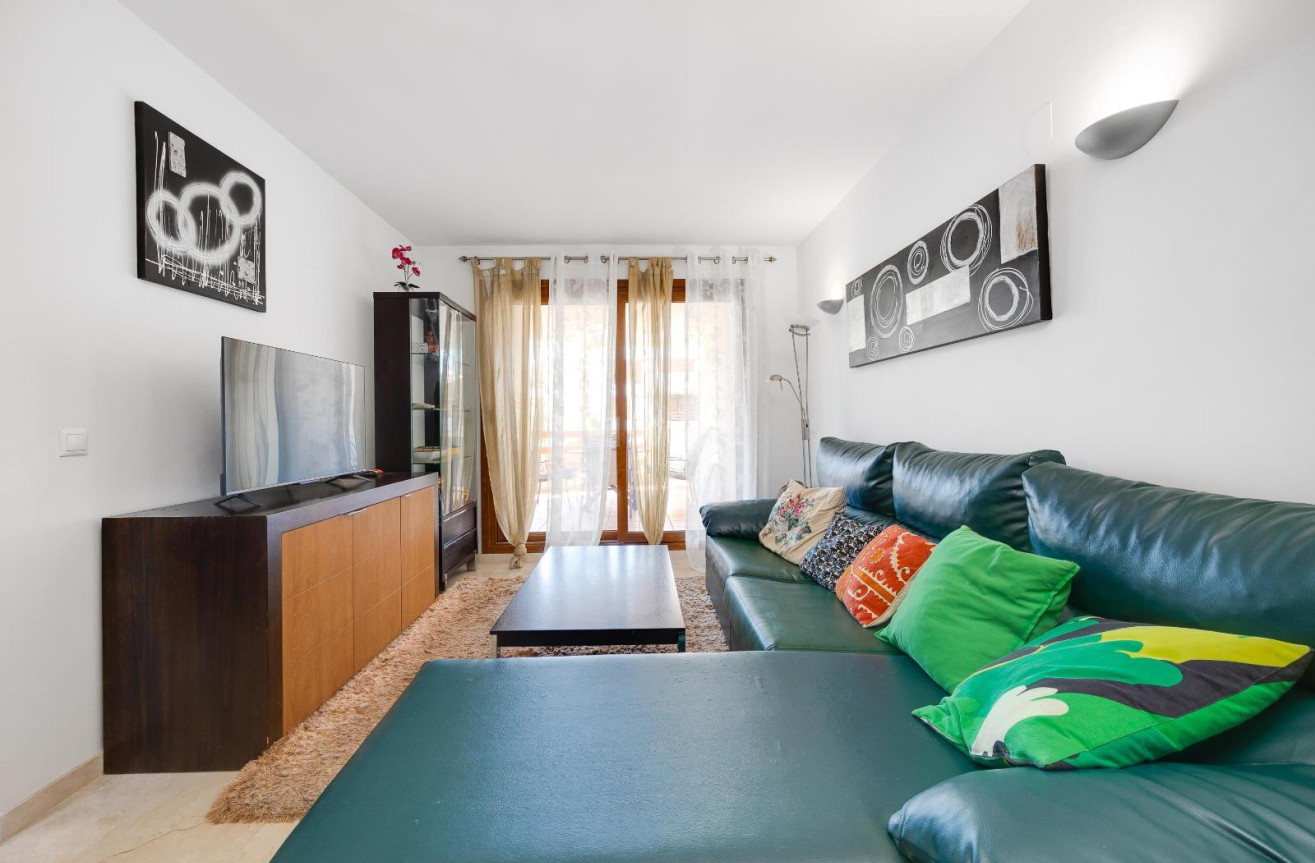 Odsprzedaż - Mieszkanie w bloku - Torrevieja - Punta Prima