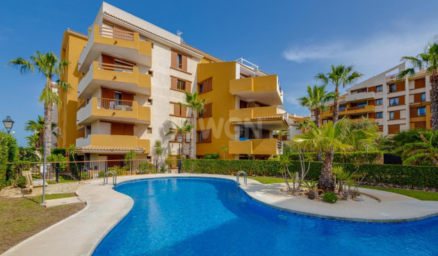 Odsprzedaż - Mieszkanie w bloku - Torrevieja - Punta Prima