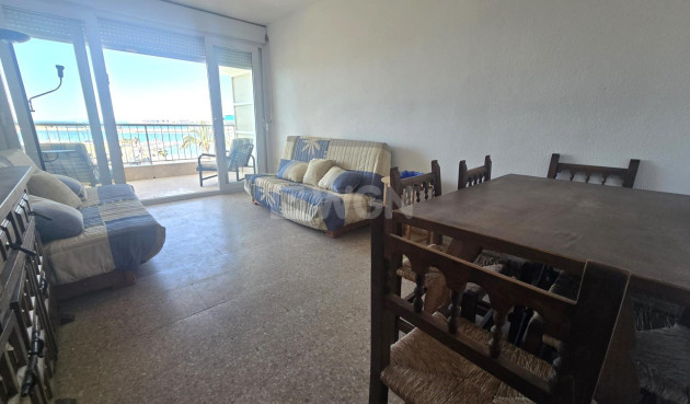 Odsprzedaż - Mieszkanie w bloku - Torrevieja - Puerto Deportivo Marina Salinas
