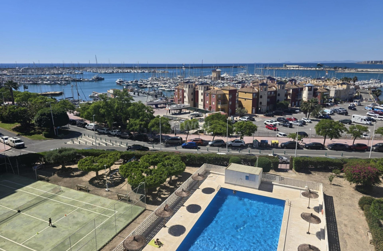 Odsprzedaż - Mieszkanie w bloku - Torrevieja - Puerto Deportivo Marina Salinas